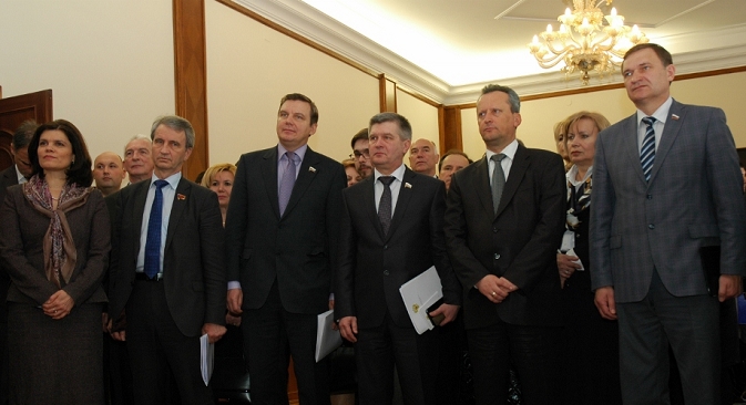 Парламентарната делегација на Руската Федерација со претседателот на македонското Собрание. Фото: Игор Чадиноски.